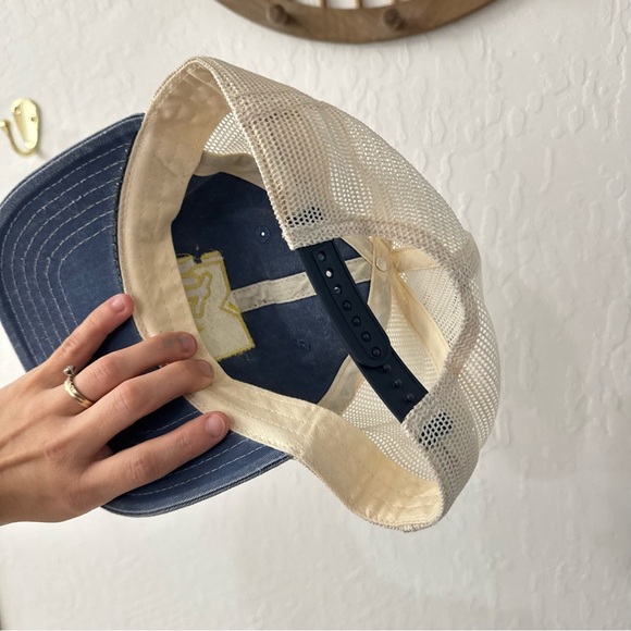 MTV Denim Tan Truck Hat SnapBack NWT - Picture 3 of 4